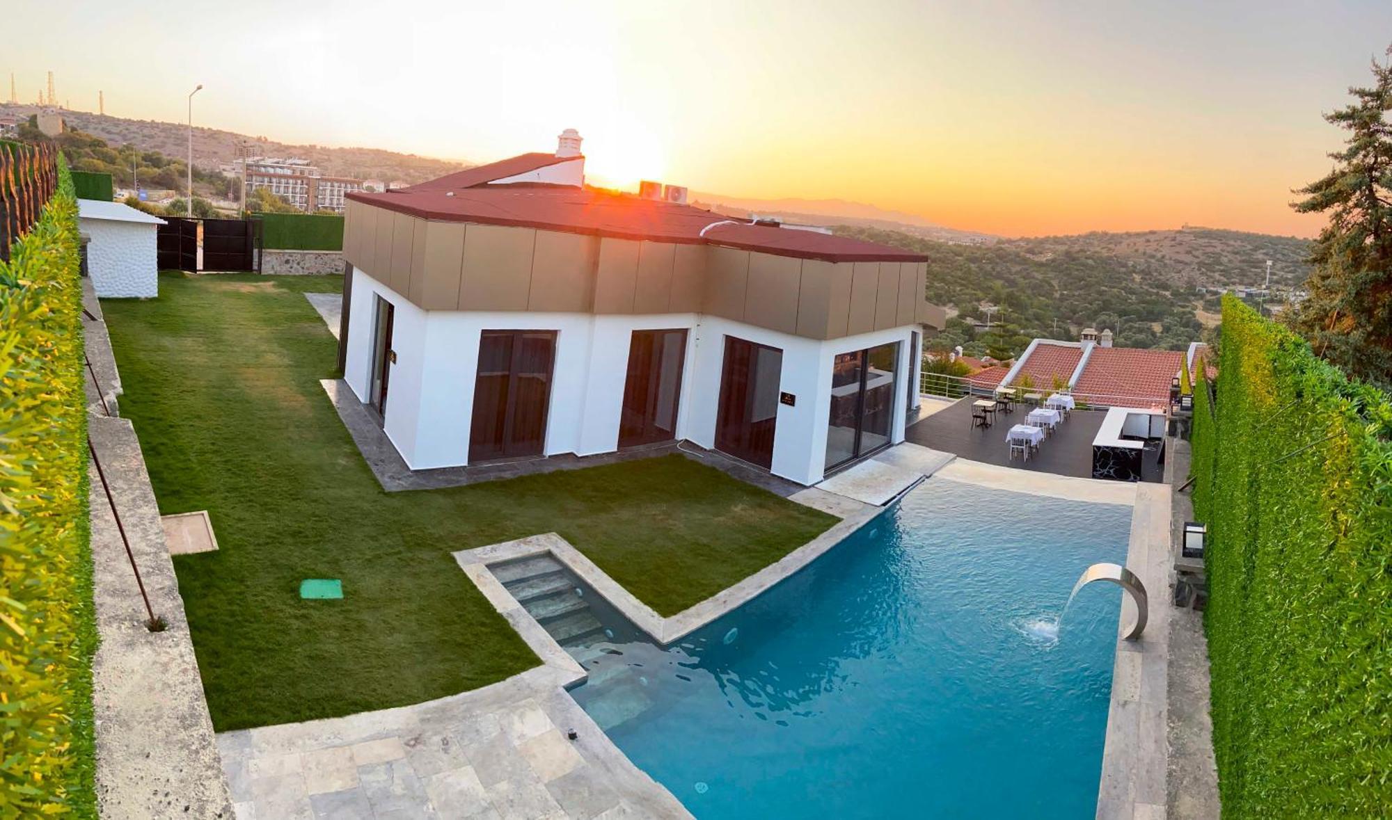 Costa Linn Premium